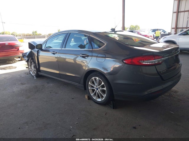 44955572 :رقم المزاد ، 3FA6P0PUXHR184007 vin ، 2017 Ford Fusion Energi Se Luxury مزاد بيع