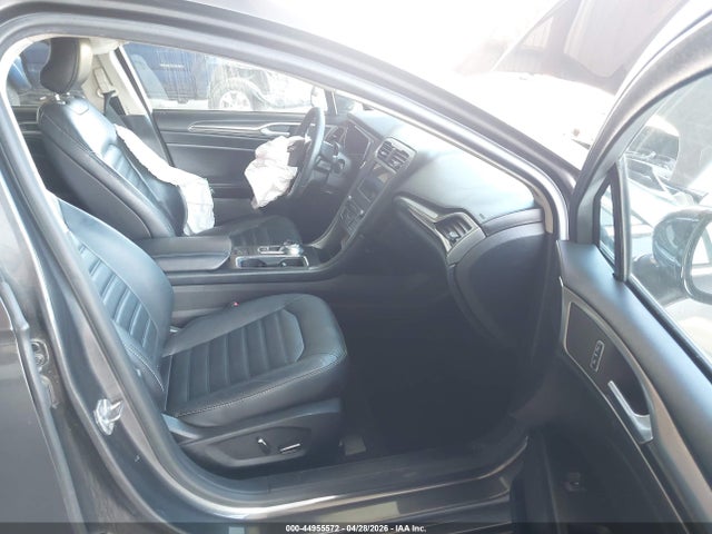 44955572 :رقم المزاد ، 3FA6P0PUXHR184007 vin ، 2017 Ford Fusion Energi Se Luxury مزاد بيع