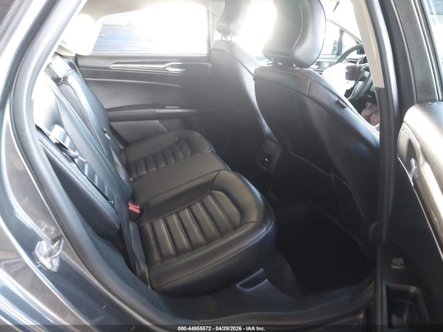 44955572 :رقم المزاد ، 3FA6P0PUXHR184007 vin ، 2017 Ford Fusion Energi Se Luxury مزاد بيع