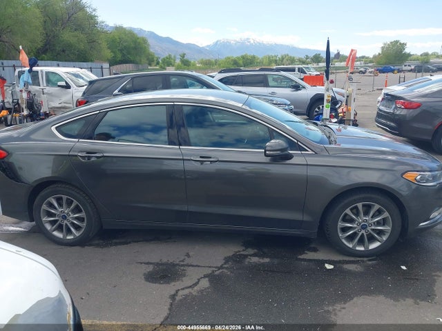 Ford Fusion Energi Se Luxury 2017 3FA6P0PUXHR329921 Image 13
