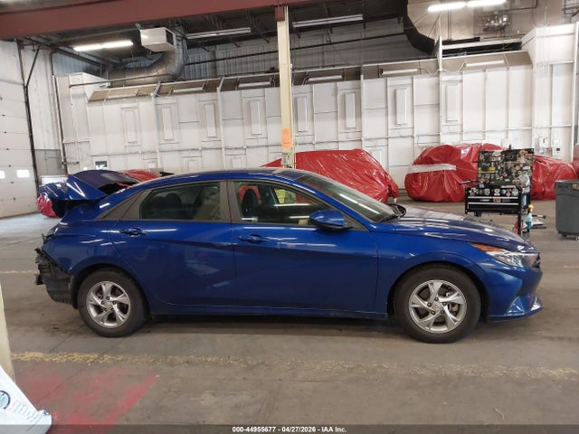 KMHLL4AG0MU213015 Hyundai ELANTRA SE
