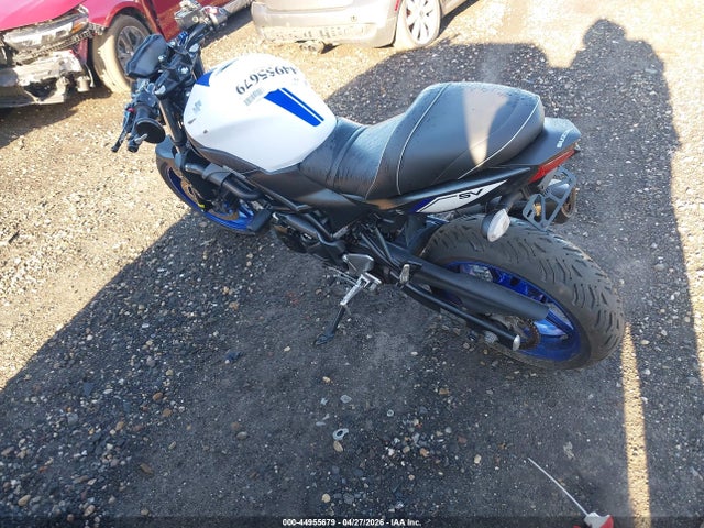 Suzuki SV650 2017 JS1VP55A6H2100940 Image 3