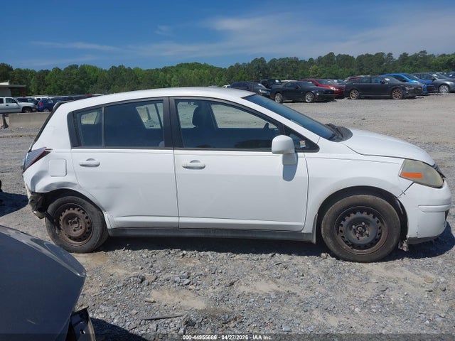 44955686 :رقم المزاد ، 3N1BC13E28L416906 vin ، 2008 Nissan Versa 1.8s مزاد بيع