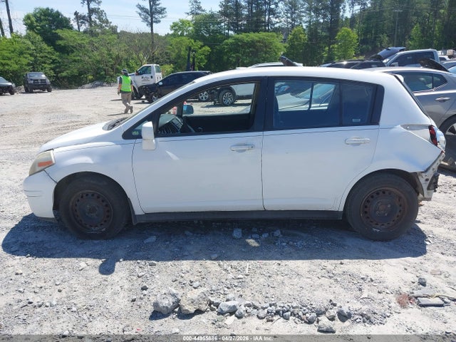 44955686 :رقم المزاد ، 3N1BC13E28L416906 vin ، 2008 Nissan Versa 1.8s مزاد بيع