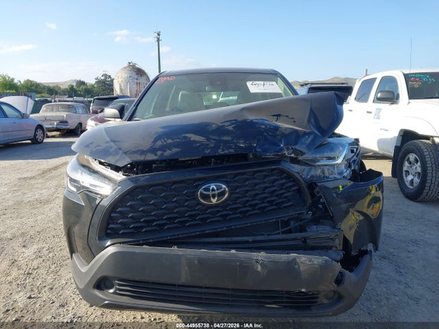 2022 Toyota Corolla Cross L მანქანა იყიდება აუქციონზე, vin: 7MUAAAAG5NV027210, აუქციონის ნომერი: 44955738