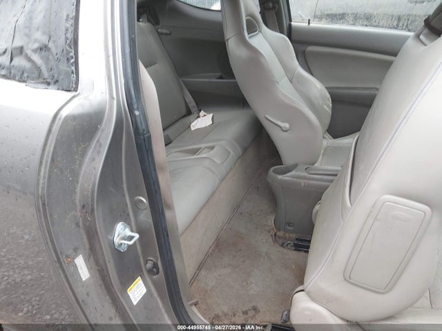 44955745 :رقم المزاد ، JH4DC54844S002459 vin ، 2004 Acura Rsx مزاد بيع