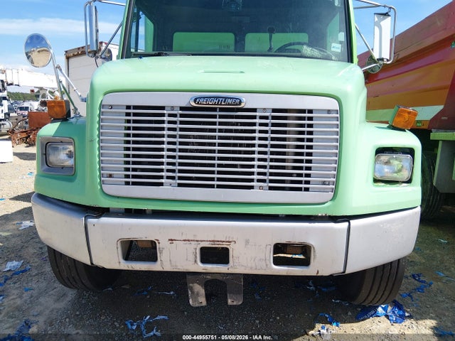44955751 :رقم المزاد ، 1FVABTAKX4HM41338 vin ، 2004 Freightliner Medium Conventional Fl70 مزاد بيع