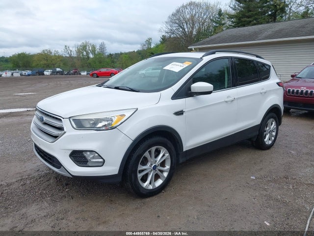 Продаж на аукціоні авто 2018 Ford Escape Se, vin: 1FMCU9GD6JUC36656, номер лоту: 44955769