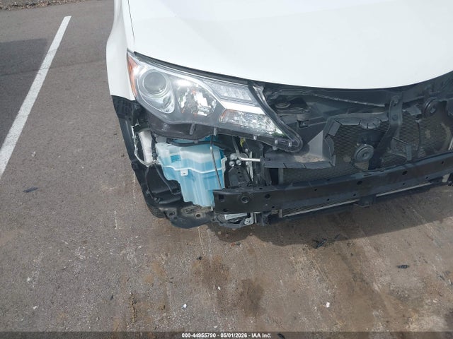 Продажа на аукционе авто 2015 Toyota Rav4 Limited, vin: 2T3YFREV1FW217197, номер лота: 44955790