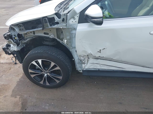 Продажа на аукционе авто 2015 Toyota Rav4 Limited, vin: 2T3YFREV1FW217197, номер лота: 44955790