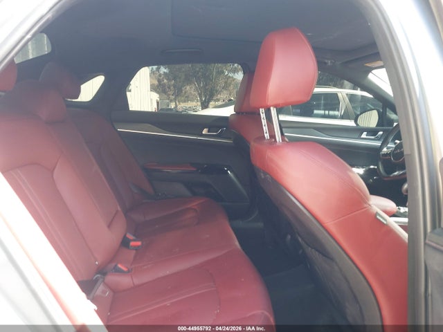KNAG64J73S5349656 KIA K5 Gt-line
