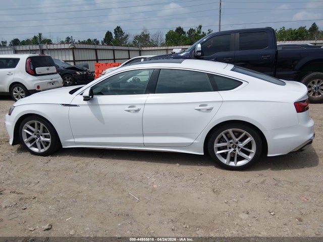 Aukcja sprzedaży 2024 Audi A5 Sportback Premium Plus 45 Tfsi Quattro S Tronic, vin: WAUFACF5XRA076972, numer aukcji: 44955818