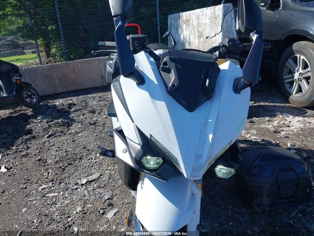 Продаж на аукціоні авто 2026 Suzuki Gsx1000 Gt/gt+, vin: JS1EK12B5T7100170, номер лоту: 44955860