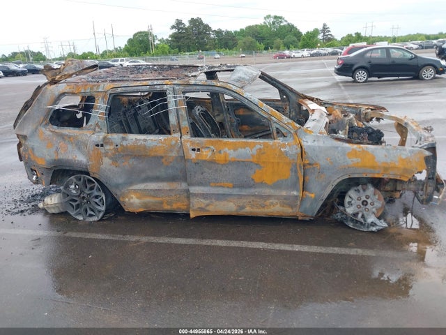 Продаж на аукціоні авто 2019 Jeep Grand Cherokee Limited 4x4, vin: 1C4RJFBG2KC574327, номер лоту: 44955865