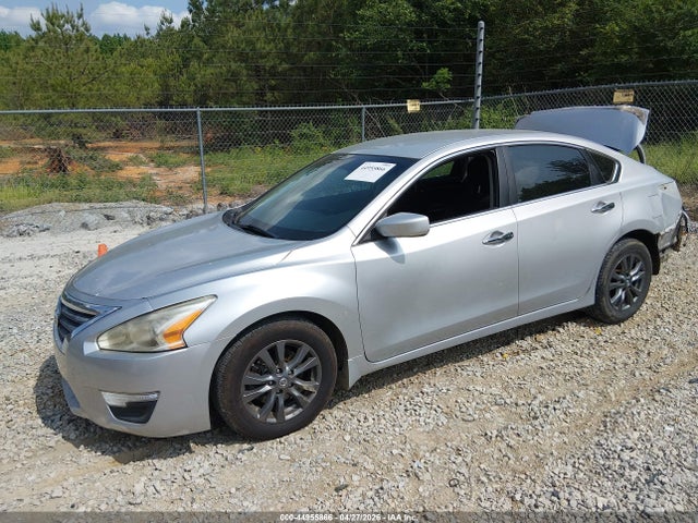 Nissan Altima 2.5 S 2015 1N4AL3AP9FC449330 Image 2