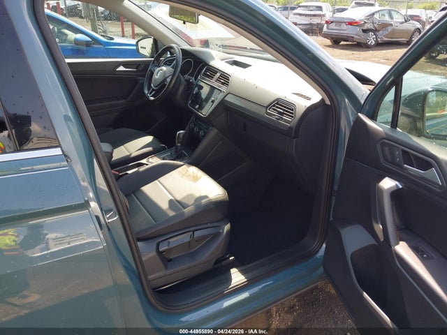 Aukcja sprzedaży 2019 Volkswagen Tiguan 2.0t Se/2.0t Sel/2.0t Sel R-line/2.0t Sel R-line Black, vin: 3VV3B7AX9KM131148, numer aukcji: 44955890