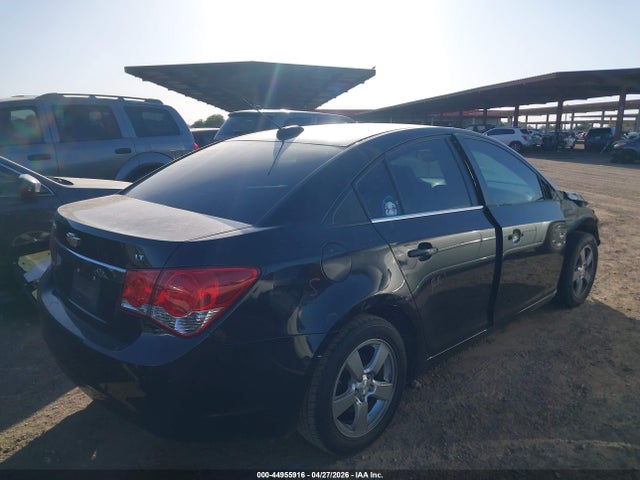 1G1PC5SBXF7157285 Chevrolet Cruze 1lt Auto