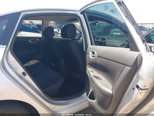 3N1AB7AP5JY205178 Nissan SENTRA SV