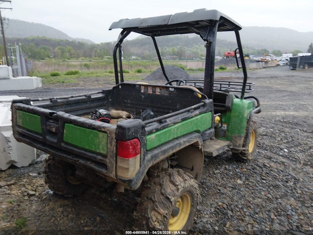 44955941 :رقم المزاد ، 1M0825GSLAM011374 vin ، 2011 John Deere 825i Gator مزاد بيع