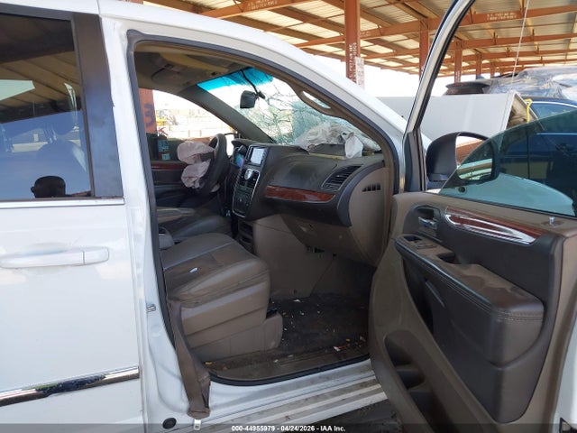 2014 Chrysler Town & Country Touring მანქანა იყიდება აუქციონზე, vin: 2C4RC1BG4ER396106, აუქციონის ნომერი: 44955979