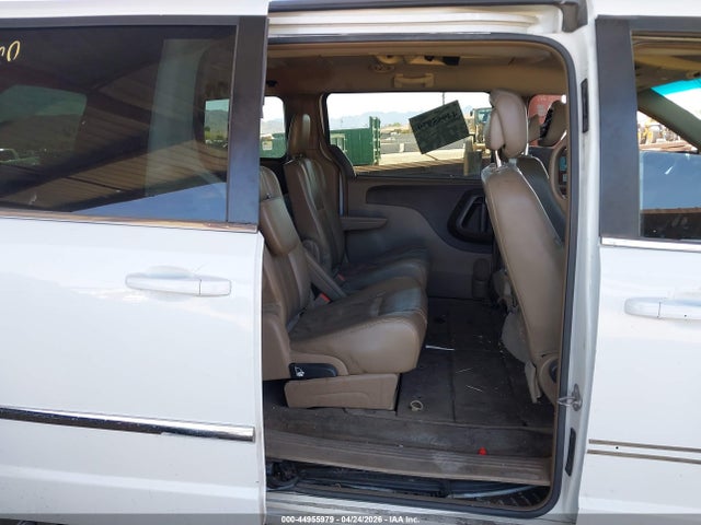 2014 Chrysler Town & Country Touring მანქანა იყიდება აუქციონზე, vin: 2C4RC1BG4ER396106, აუქციონის ნომერი: 44955979