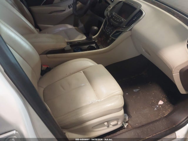 44956001 :رقم المزاد ، 1G4GB5G3XGF170990 vin ، 2016 Buick Lacrosse Leather مزاد بيع
