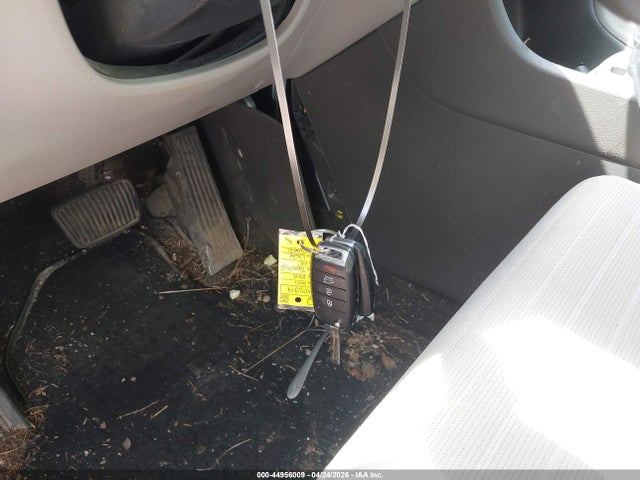 44956009 :رقم المزاد ، KNDPMCAC6H7246521 vin ، 2017 Kia Sportage Lx مزاد بيع