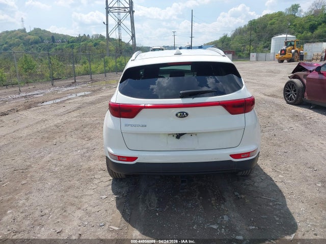 44956009 :رقم المزاد ، KNDPMCAC6H7246521 vin ، 2017 Kia Sportage Lx مزاد بيع