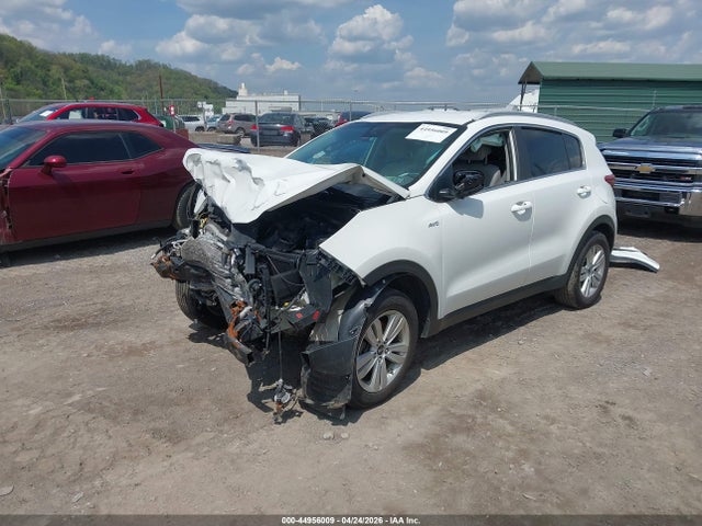 44956009 :رقم المزاد ، KNDPMCAC6H7246521 vin ، 2017 Kia Sportage Lx مزاد بيع