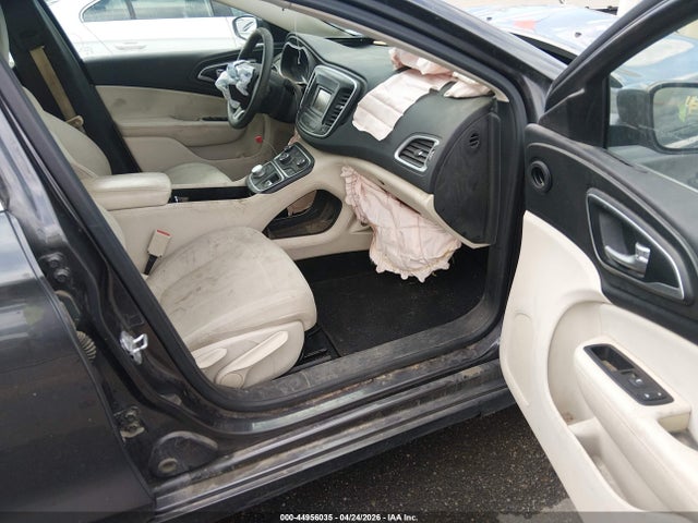 Продаж на аукціоні авто 2016 Chrysler 200 Limited, vin: 1C3CCCAB5GN105639, номер лоту: 44956035