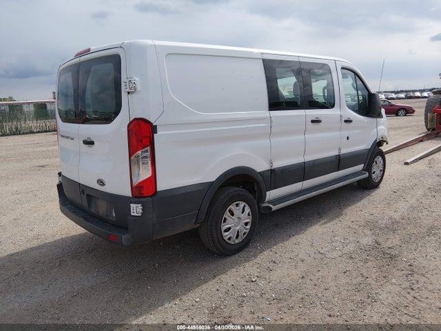 Ford Transit-250 2018 1FTYR1ZM4JKA46540 Image 4