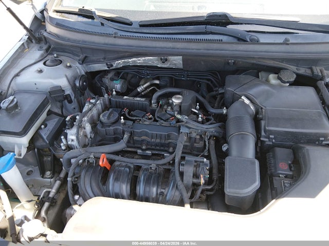 5NPE24AF0FH165021 Hyundai SONATA SE