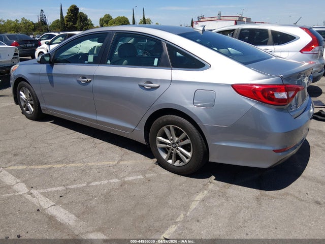 5NPE24AF0FH165021 Hyundai SONATA SE