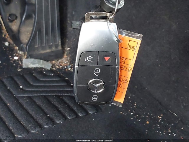44956054 :رقم المزاد ، 55SWF8DB6KU294901 vin ، 2019 Mercedes-benz C 300 مزاد بيع