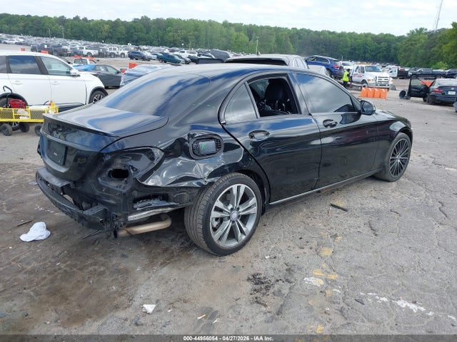 44956054 :رقم المزاد ، 55SWF8DB6KU294901 vin ، 2019 Mercedes-benz C 300 مزاد بيع