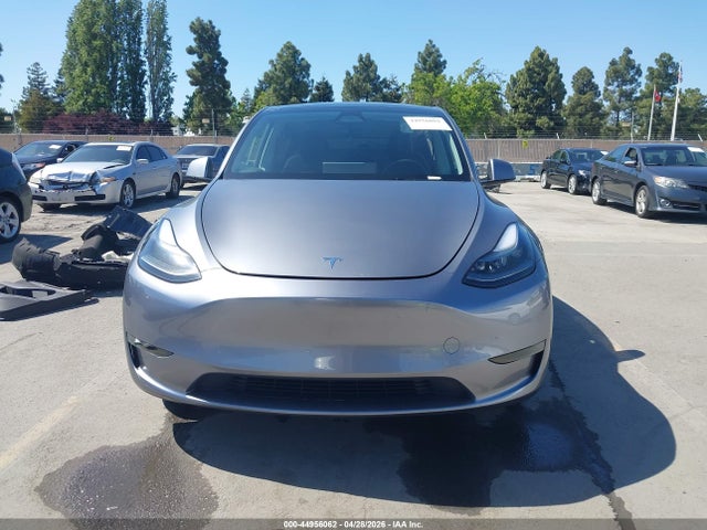 Продажа на аукционе авто 2025 Tesla Model Y Long Range Dual Motor Rear-wheel Drive, vin: 7SAYGDED6SF319914, номер лота: 44956062