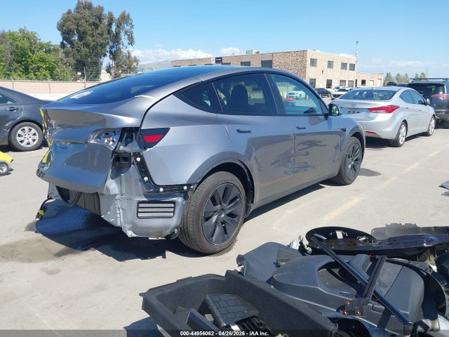 Продажа на аукционе авто 2025 Tesla Model Y Long Range Dual Motor Rear-wheel Drive, vin: 7SAYGDED6SF319914, номер лота: 44956062