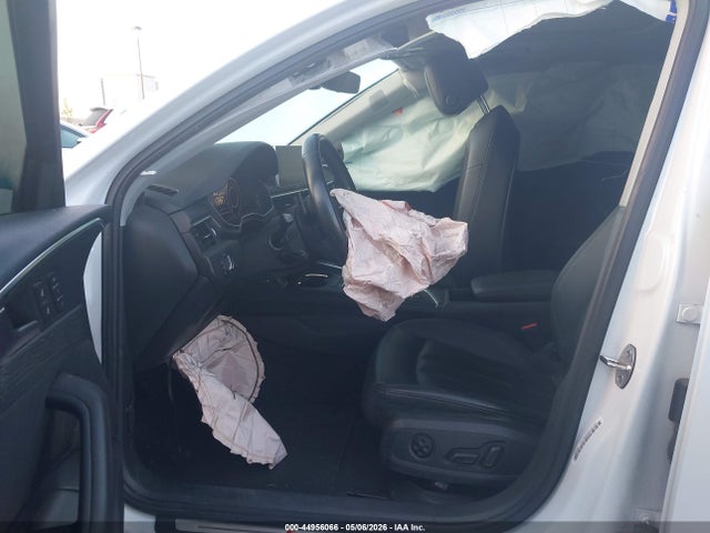 WAUENAF4XHN032750 Audi A4 2.0t Premium