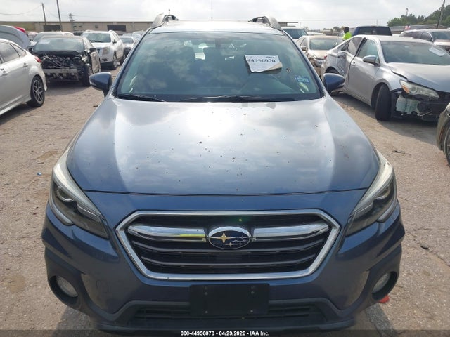 44956070 :رقم المزاد ، 4S4BSANC7J3287683 vin ، 2018 Subaru Outback 2.5i Limited مزاد بيع