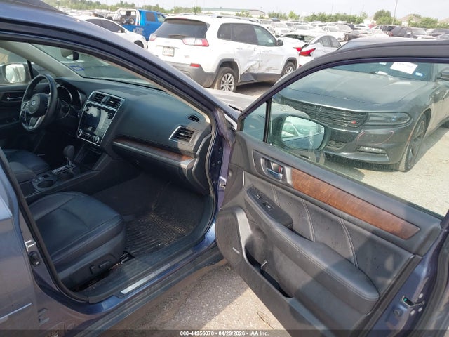 44956070 :رقم المزاد ، 4S4BSANC7J3287683 vin ، 2018 Subaru Outback 2.5i Limited مزاد بيع