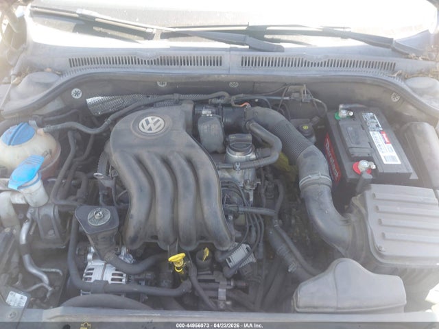 2014 Volkswagen Jetta 2.0l S მანქანა იყიდება აუქციონზე, vin: 3VW2K7AJ8EM392004, აუქციონის ნომერი: 44956073