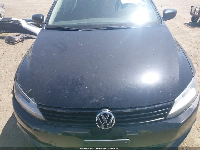 2014 Volkswagen Jetta 2.0l S მანქანა იყიდება აუქციონზე, vin: 3VW2K7AJ8EM392004, აუქციონის ნომერი: 44956073