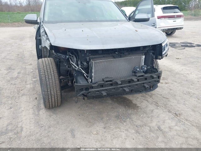 Продаж на аукціоні авто 2022 Volkswagen Atlas 3.6l V6 Se W/technology, vin: 1V2HR2CA4NC561802, номер лоту: 44956081