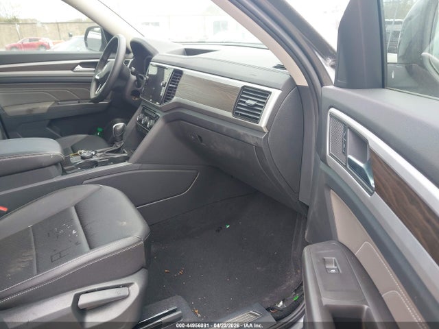 Продаж на аукціоні авто 2022 Volkswagen Atlas 3.6l V6 Se W/technology, vin: 1V2HR2CA4NC561802, номер лоту: 44956081