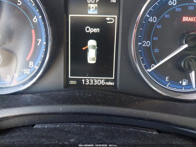 Toyota COROLLA SE 2017 5YFBURHE0HP602190 Image 15