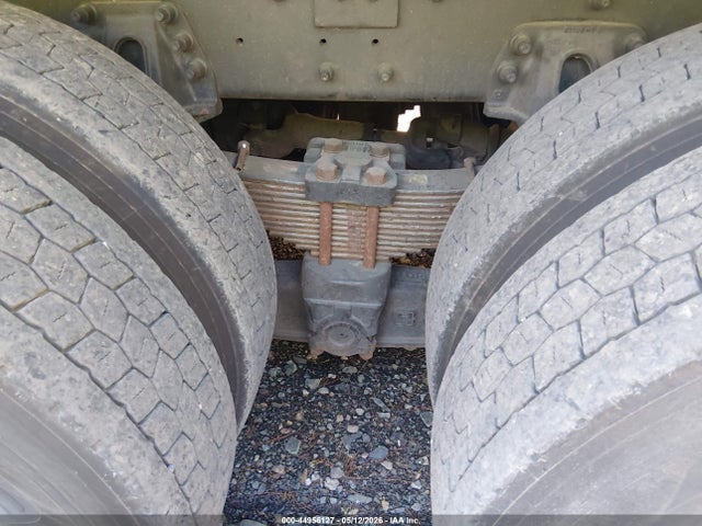 2000 Sterling Truck Lt 9522 მანქანა იყიდება აუქციონზე, vin: 2FZXFXYB1YAB77528, აუქციონის ნომერი: 44956127
