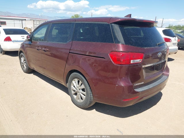 KNDMB5C17H6221679 KIA SEDONA LX