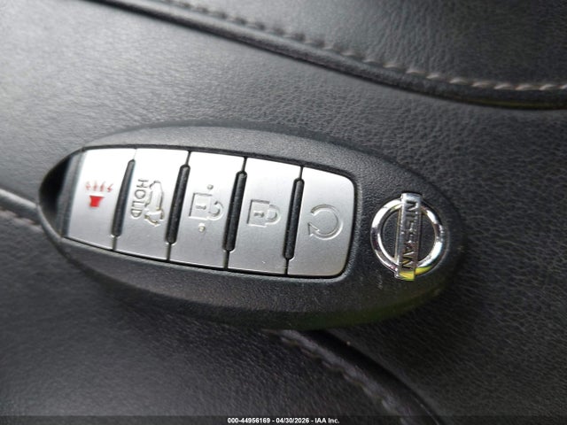 44956169 :رقم المزاد ، JN8AT2MV4HW024912 vin ، 2017 Nissan Rogue Sl مزاد بيع