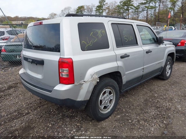 44956196 :رقم المزاد ، 1J4NT1GA3BD102819 vin ، 2011 Jeep Patriot Sport مزاد بيع