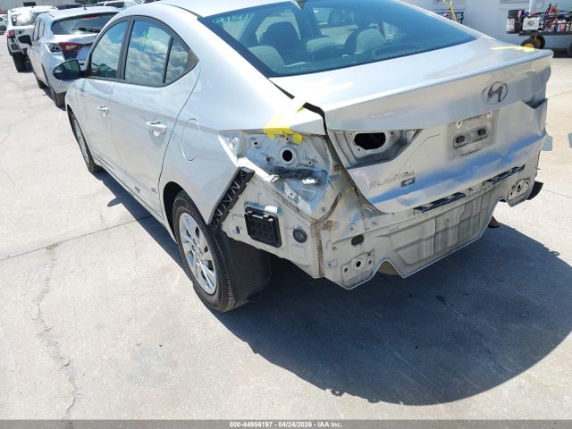 Продажа на аукционе авто 2017 Hyundai Elantra Se, vin: 5NPD74LF4HH140040, номер лота: 44956197